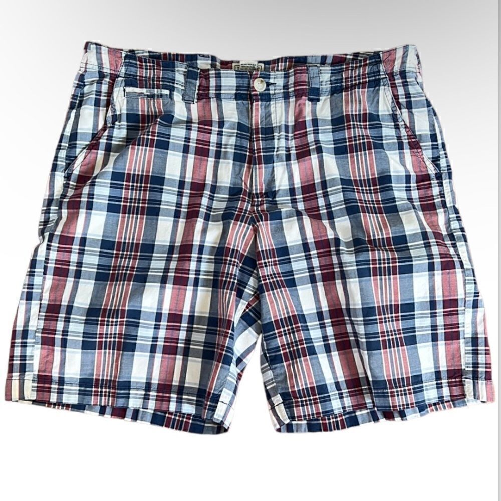 LL Bean Vintage Men’s plaid size 36 100% cotton golf shorts